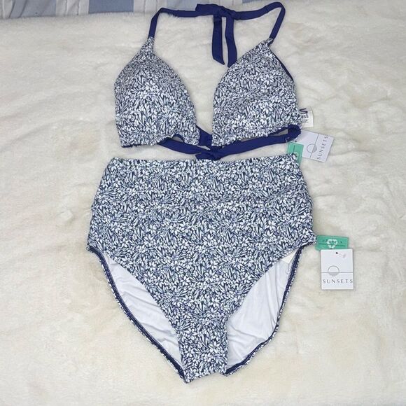 Sunsets Forget Me Not Reversible Starlette Triangle Top Hannah High Wais… - Picture 1 of 10